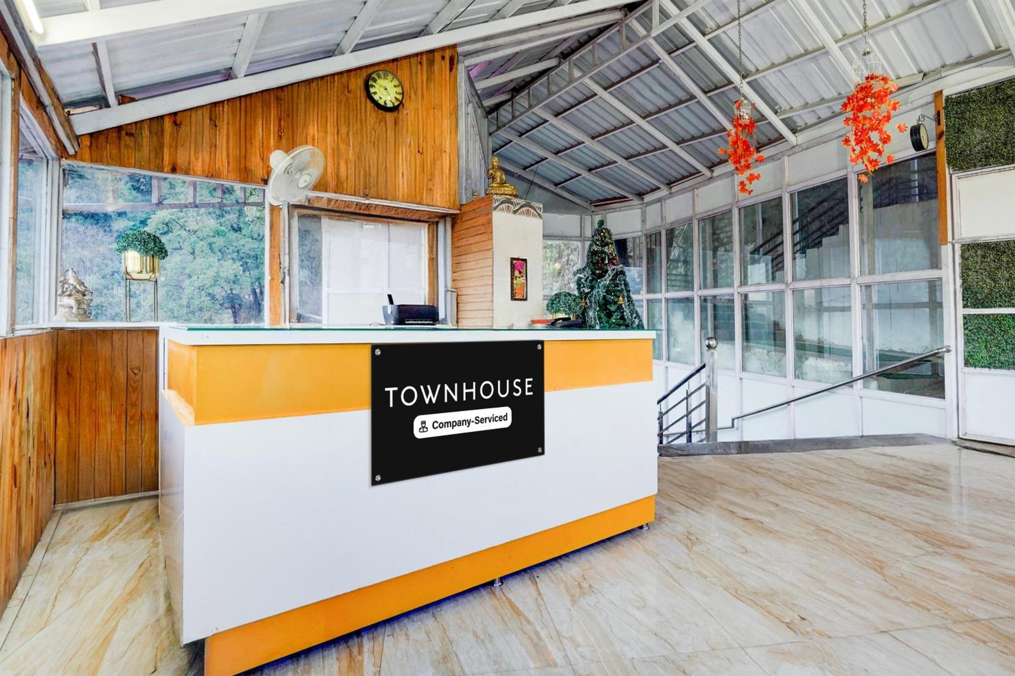 Super Townhouse Mall Road Near Library Chowk Mussoorie Exterior photo